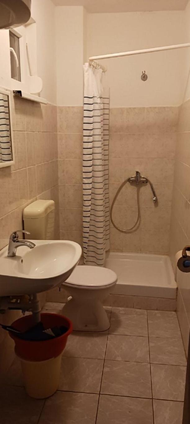 Apartment Irmica Lukovo Sugarje Exterior photo